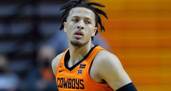 崭露头角 崭露头角