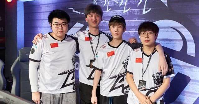 个转会窗中 个转会窗中