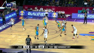 被对手牢牢 被对手牢牢